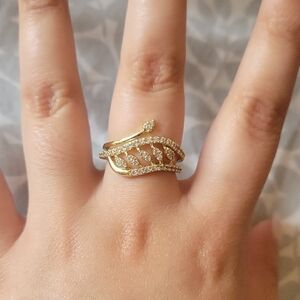 Gold Women's Leaf Design Ring